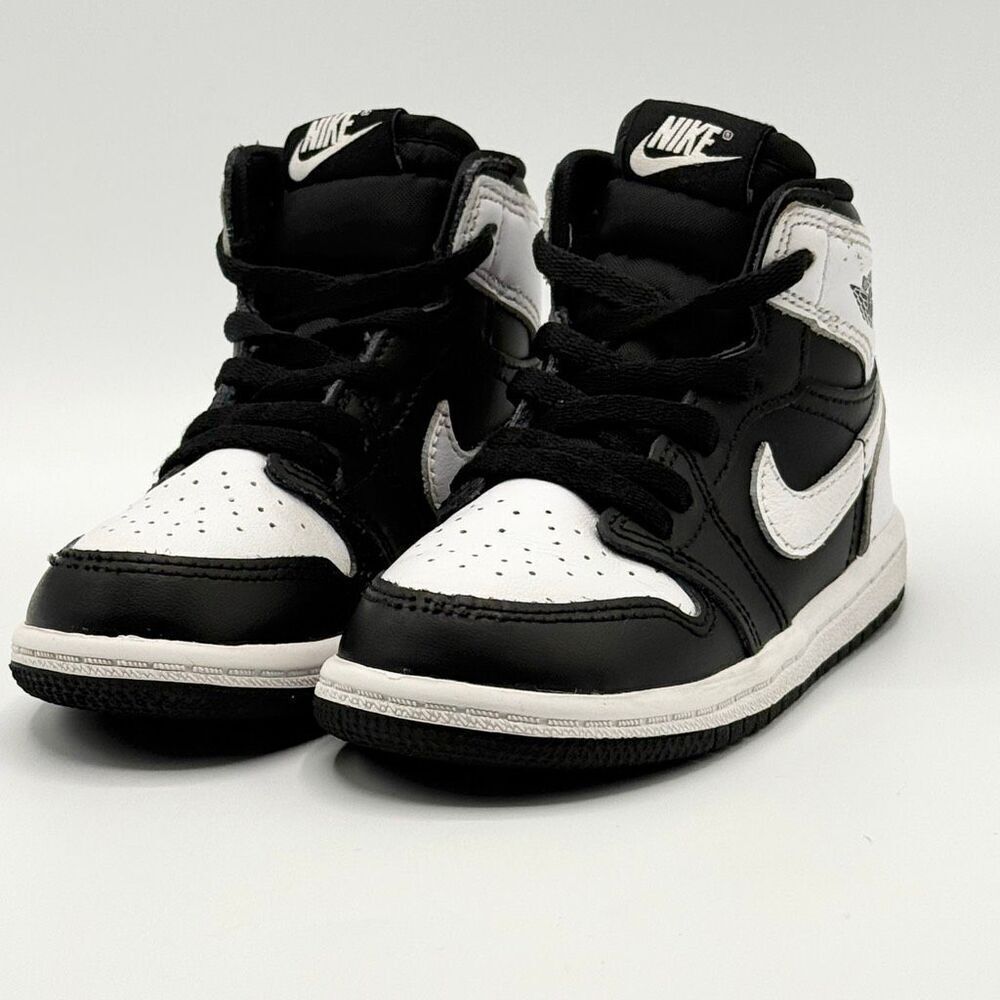 Nike Air Jordan Retro 1 OG High Top Panda Black White Lace Up Toddler Sneakers - - Picture 1 of 14